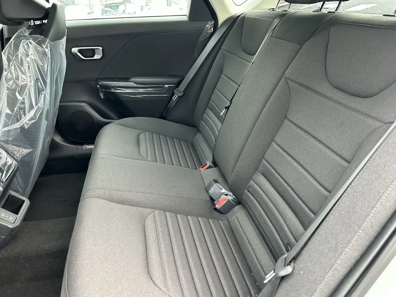 Kia K4 photo Kia K4