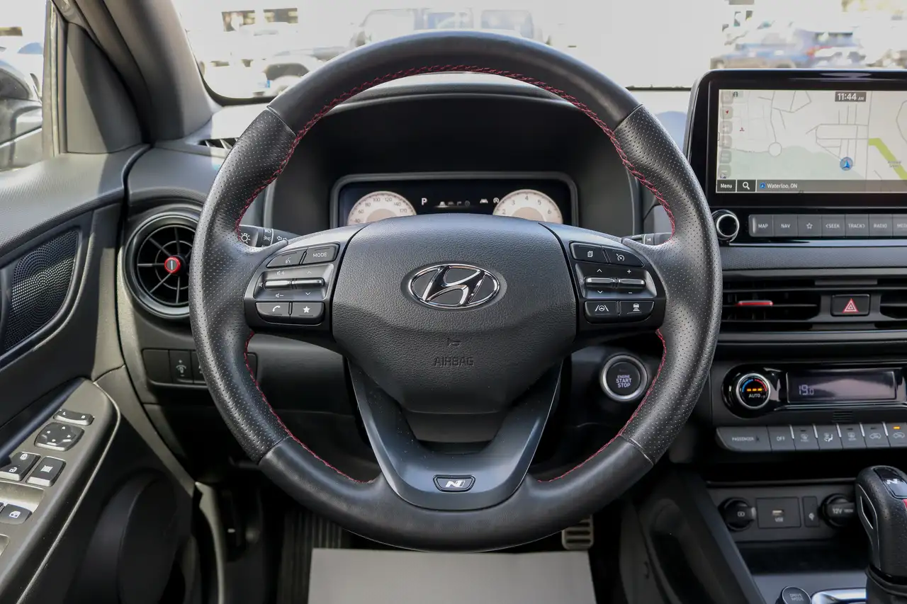 Hyundai KONA снимка Hyundai KONA