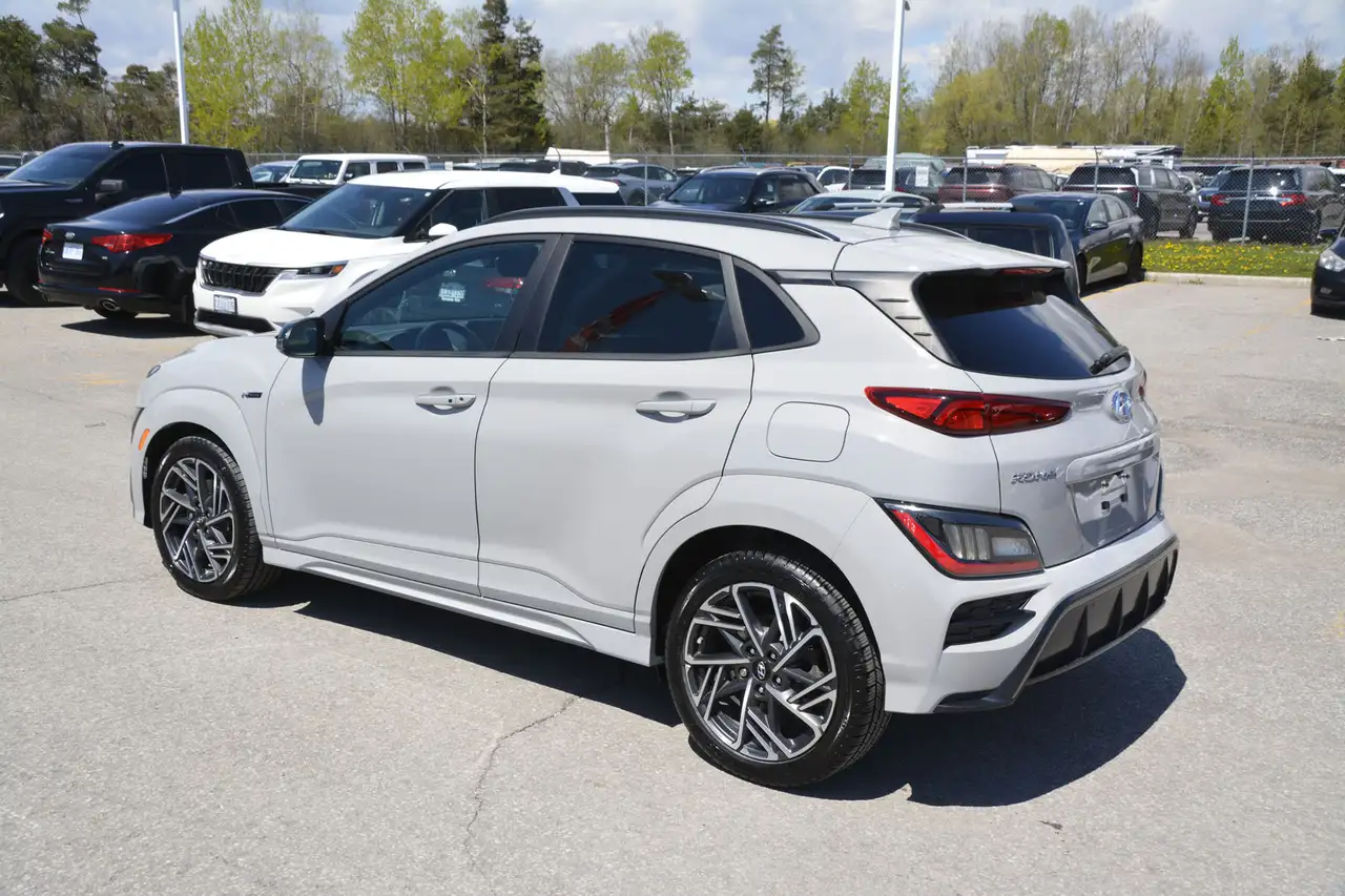 Hyundai KONA снимка Hyundai KONA