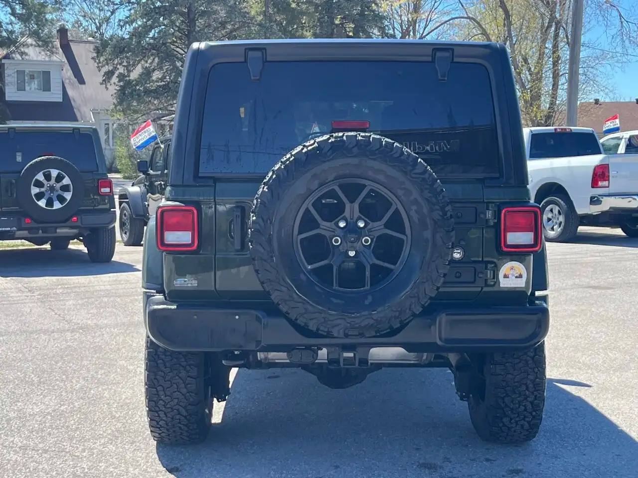 Jeep Wrangler photo Jeep Wrangler