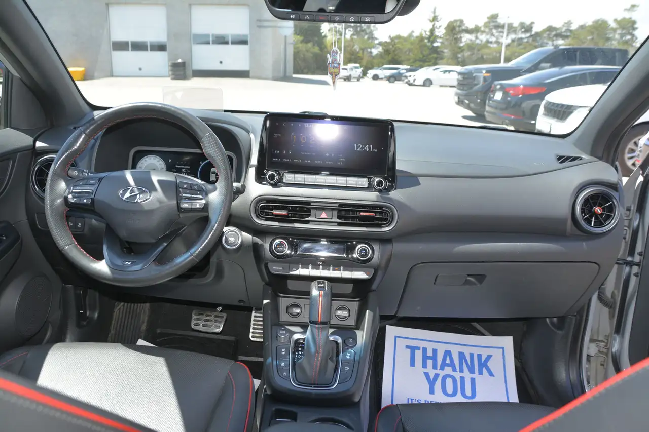 Hyundai KONA снимка Hyundai KONA