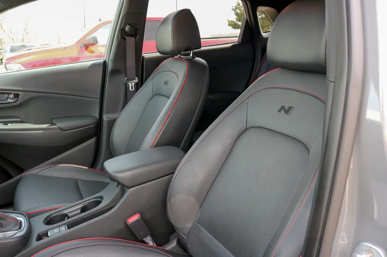 Hyundai KONA снимка Hyundai KONA