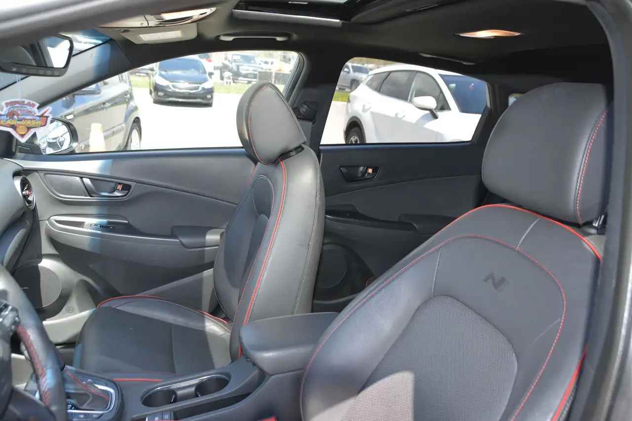 Hyundai KONA снимка Hyundai KONA