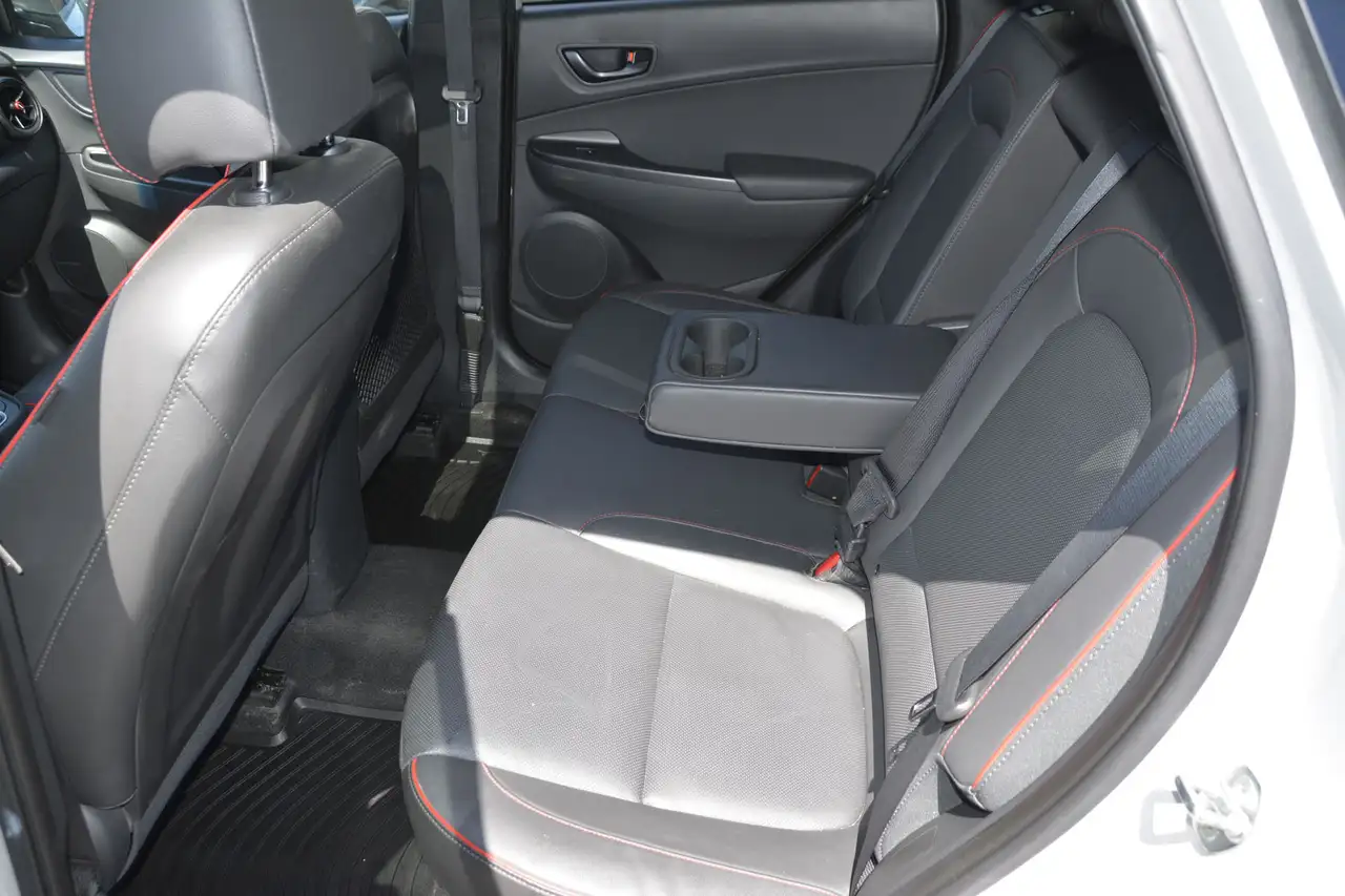 Hyundai KONA снимка Hyundai KONA