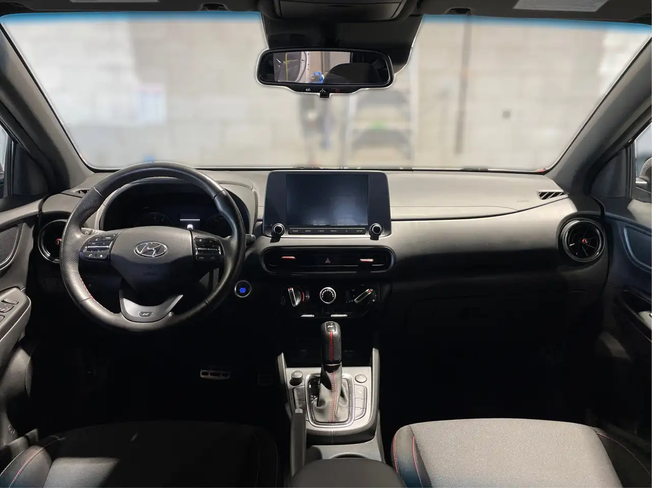 Hyundai KONA снимка Hyundai KONA