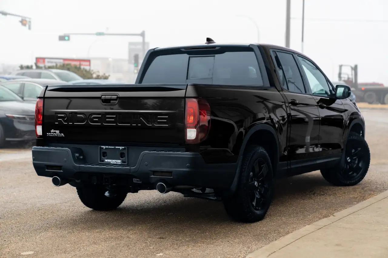 Honda Ridgeline photo Honda Ridgeline