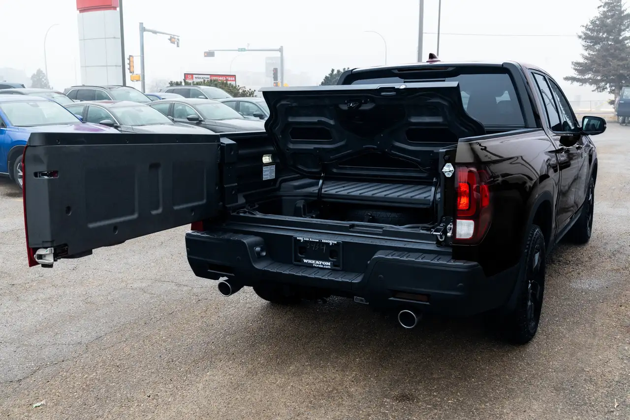 Honda Ridgeline photo Honda Ridgeline