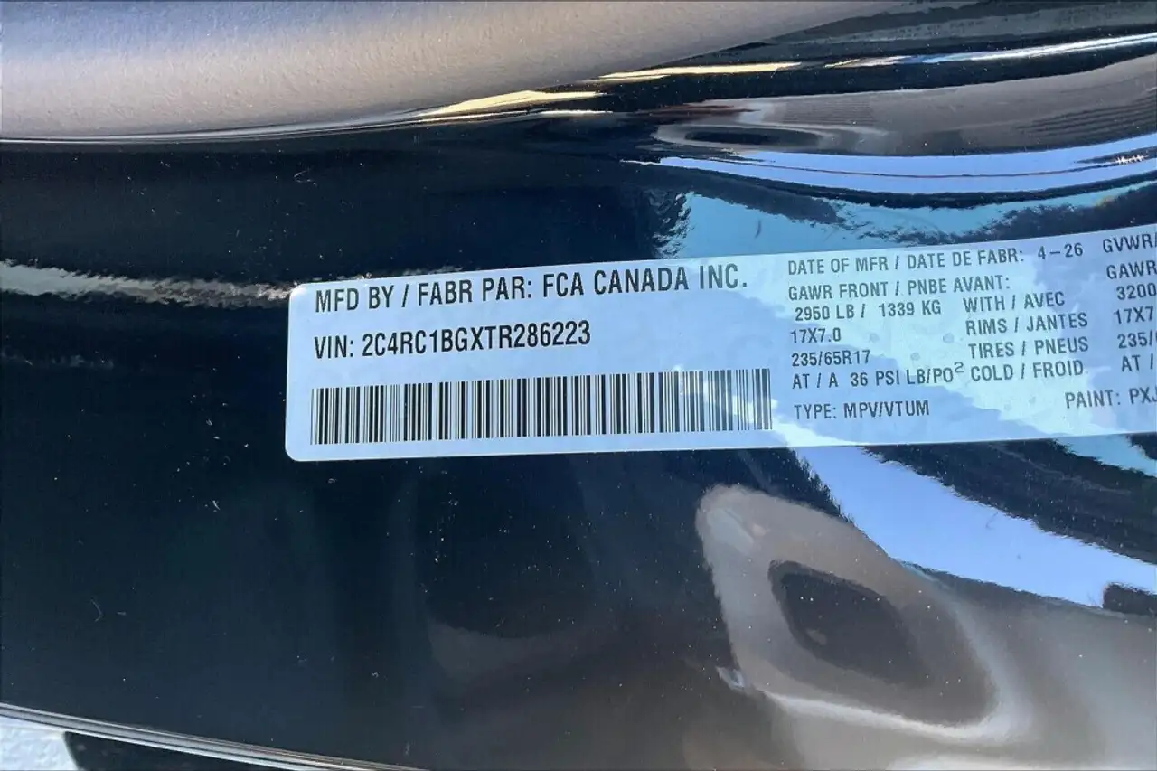 Chrysler Pacifica снимка Chrysler Pacifica