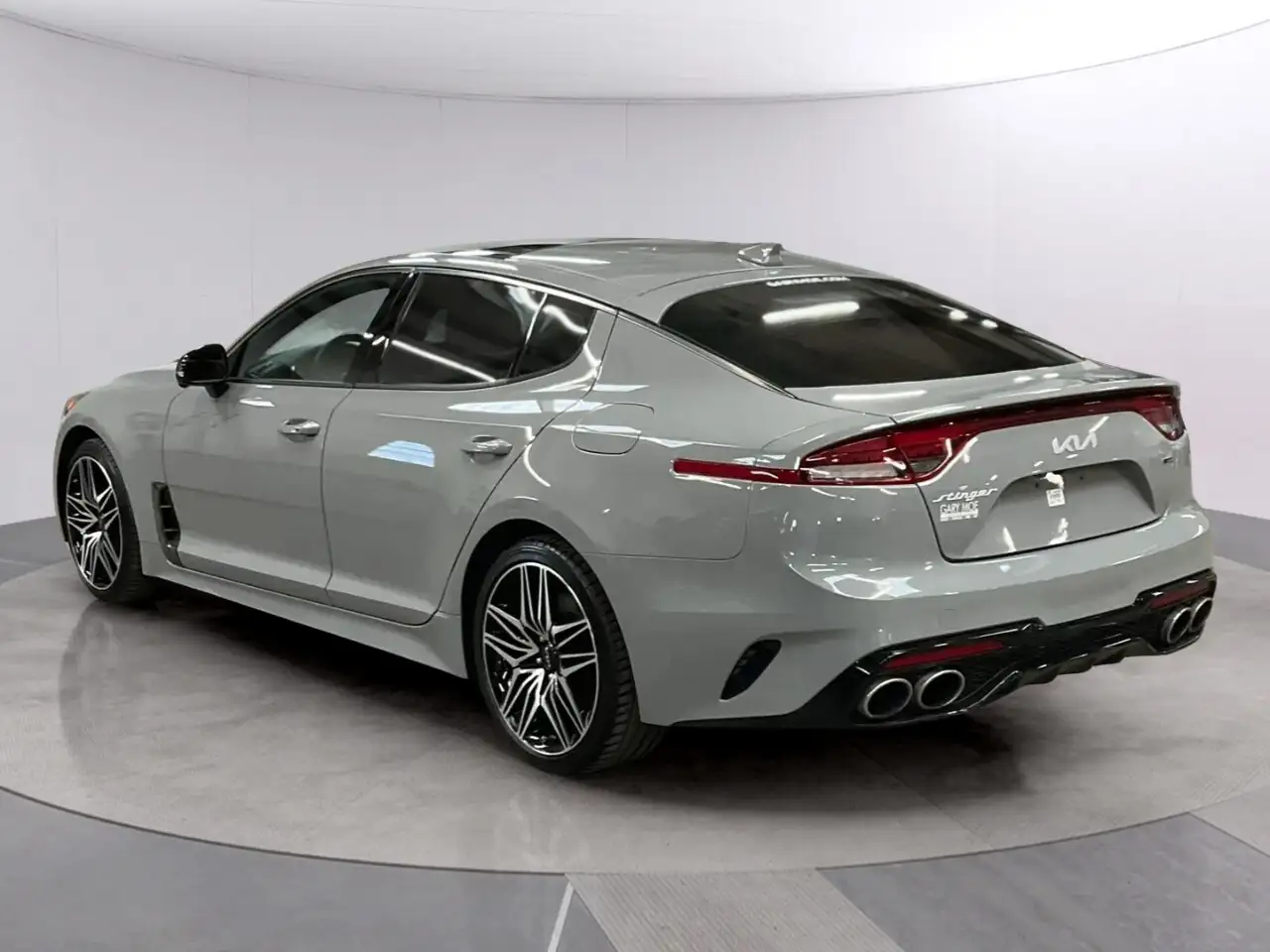 Kia Stinger photo Kia Stinger