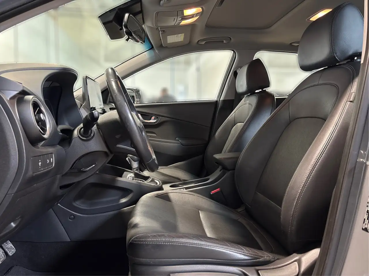 Hyundai KONA снимка Hyundai KONA