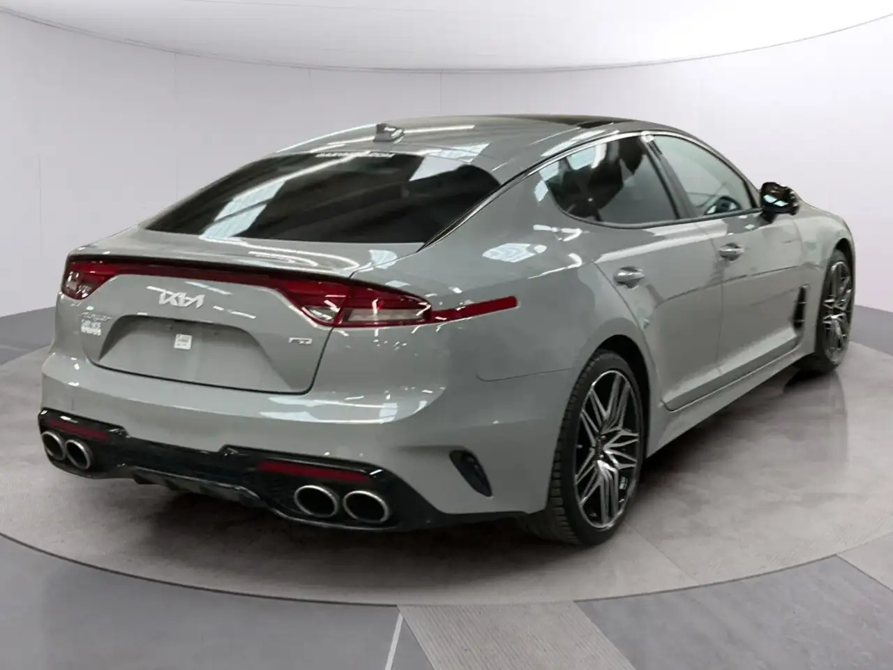 Kia Stinger photo Kia Stinger