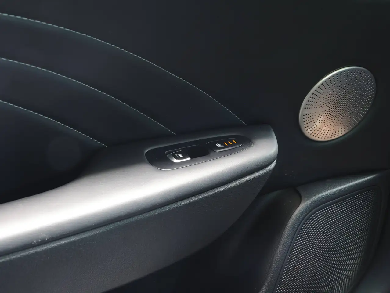 Kia Stinger fotografie Kia Stinger