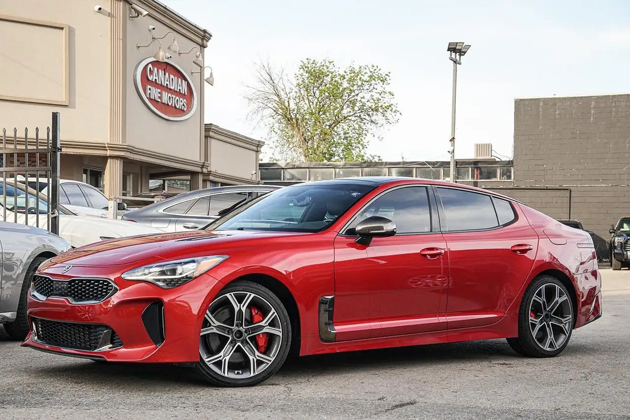 Kia Stinger photo Kia Stinger