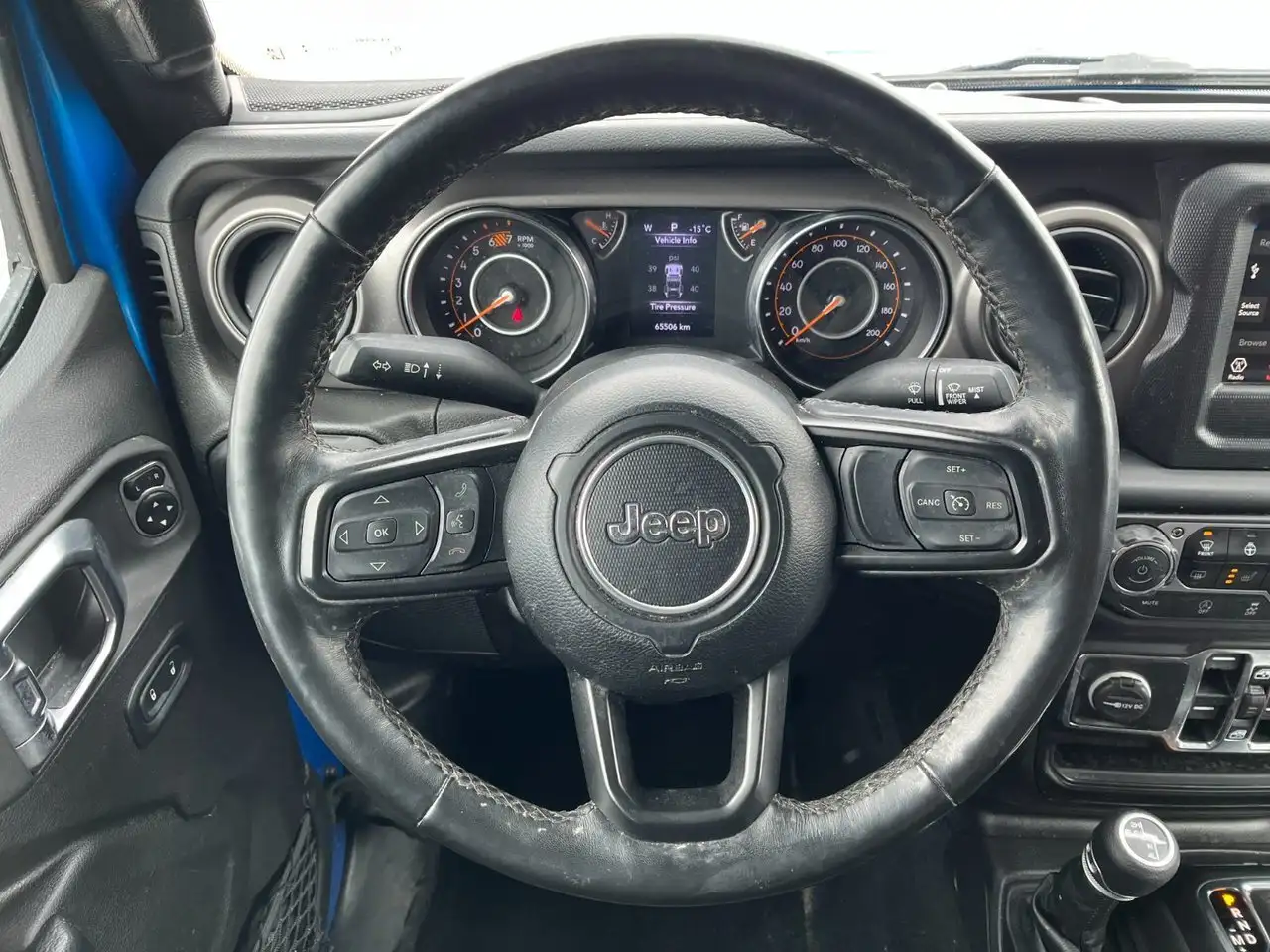 Jeep Wrangler снимка Jeep Wrangler