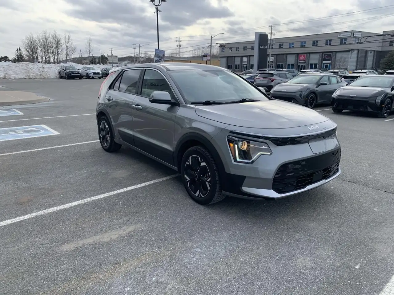 Kia Niro снимка Kia Niro