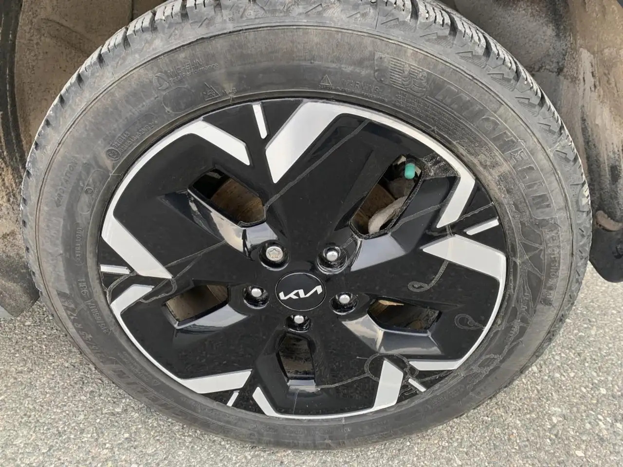 Kia Niro снимка Kia Niro