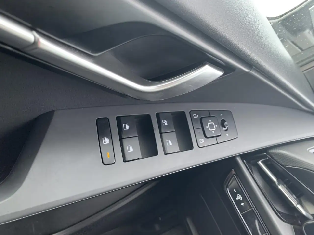 Kia Niro снимка Kia Niro