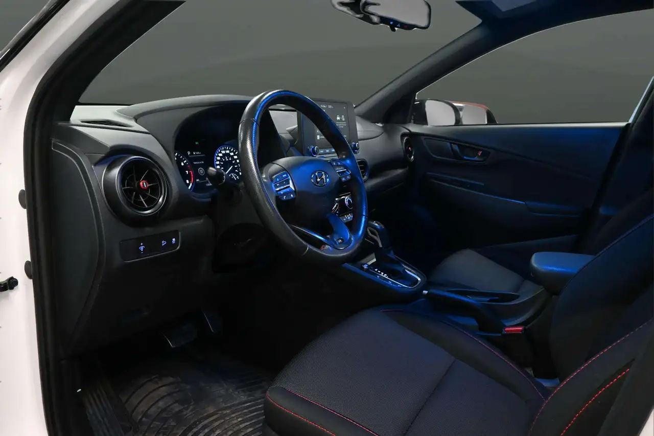 Hyundai KONA снимка Hyundai KONA