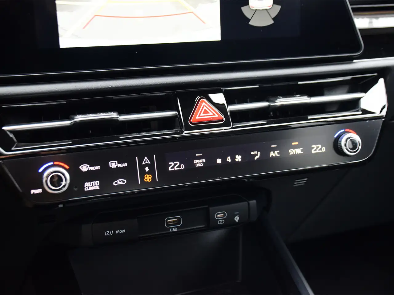 Kia Niro снимка Kia Niro