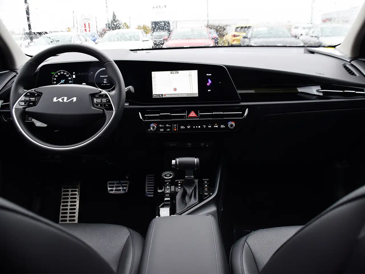 Kia Niro снимка Kia Niro