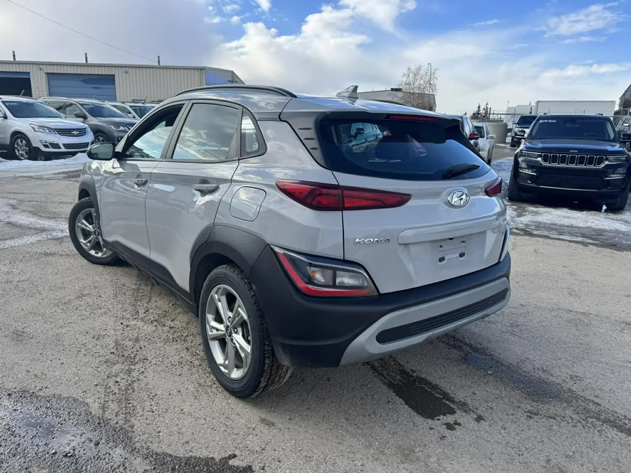 Hyundai KONA снимка Hyundai KONA