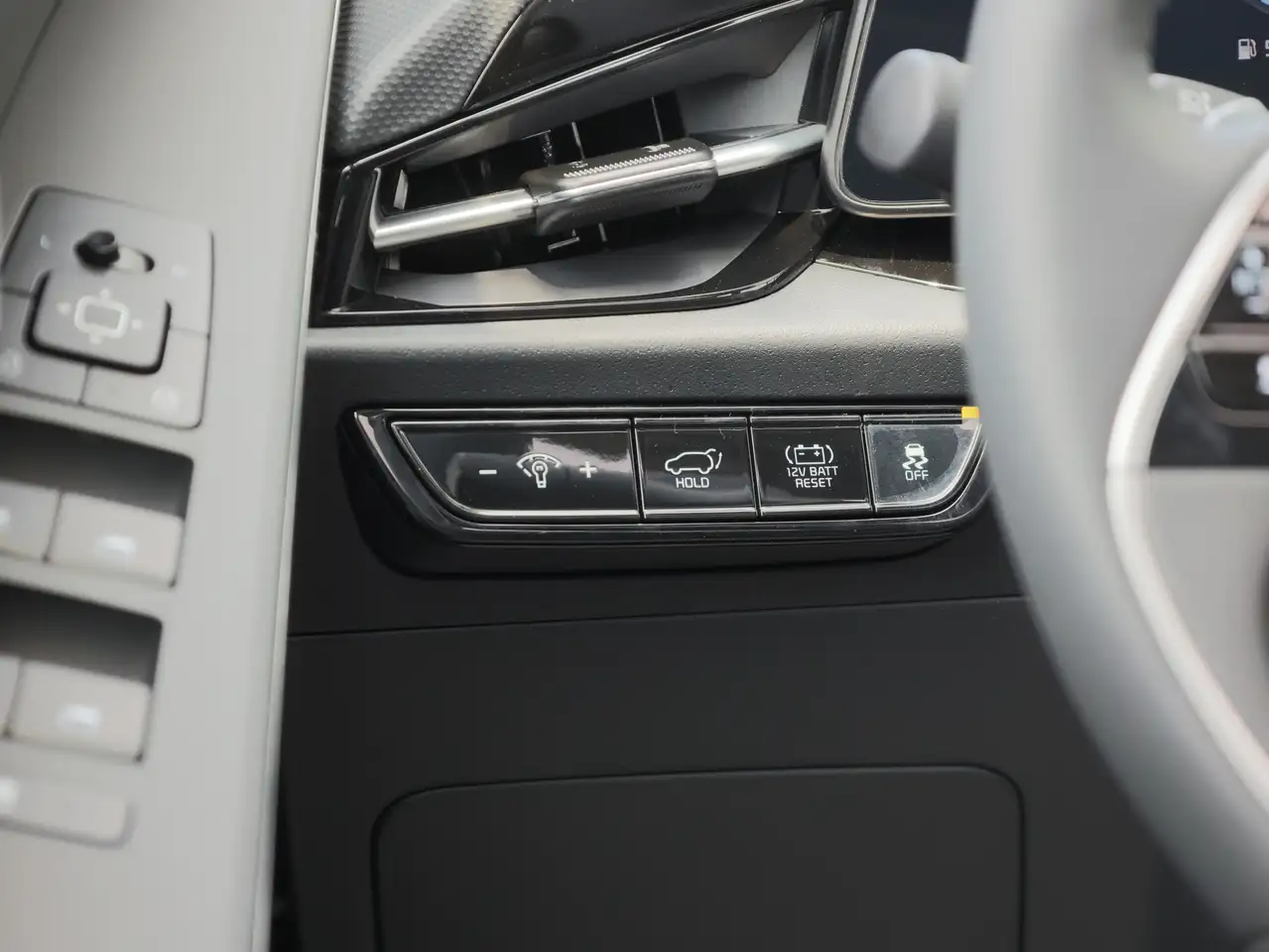 Kia Niro снимка Kia Niro