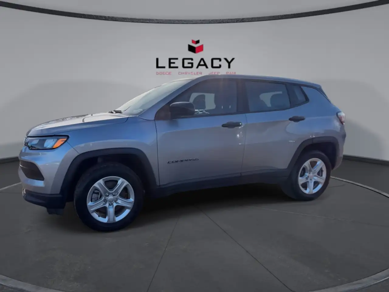Jeep Compass photo Jeep Compass