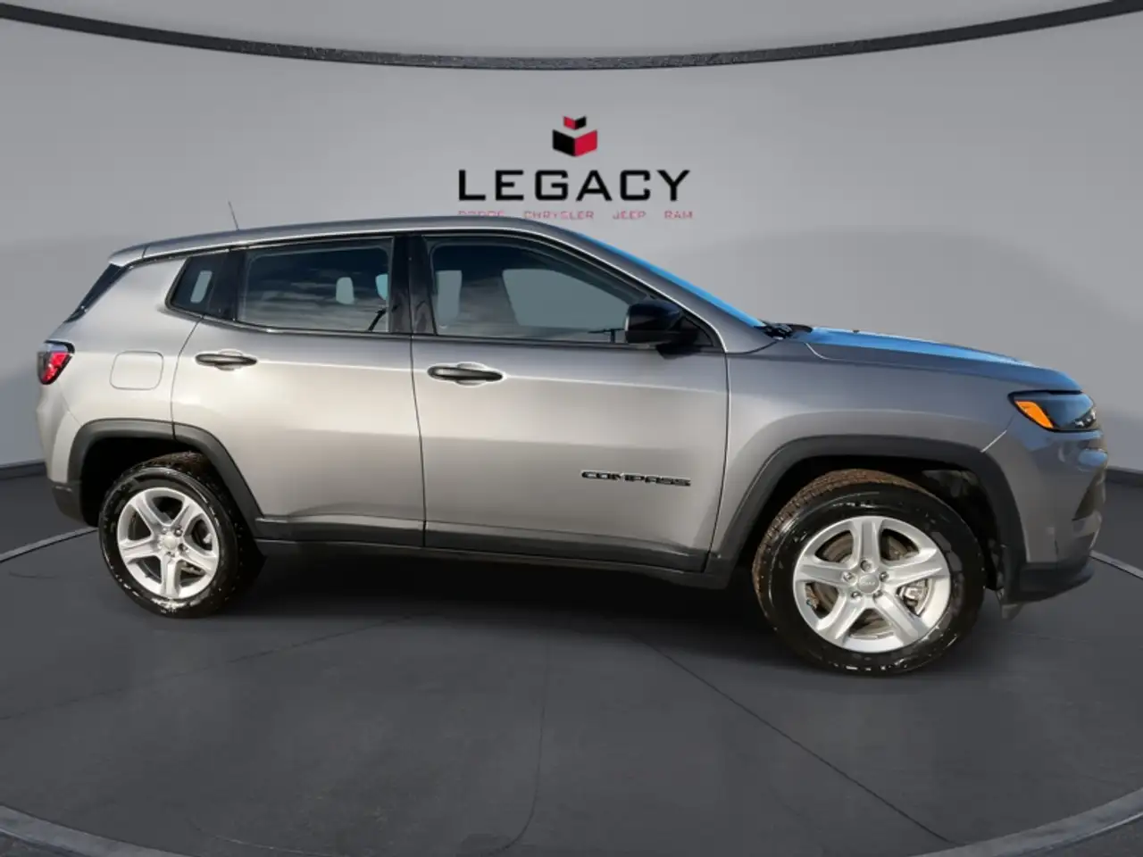 Jeep Compass photo Jeep Compass