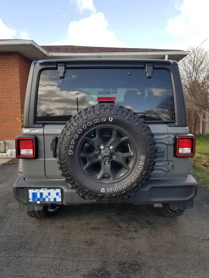 Jeep Wrangler photo Jeep Wrangler