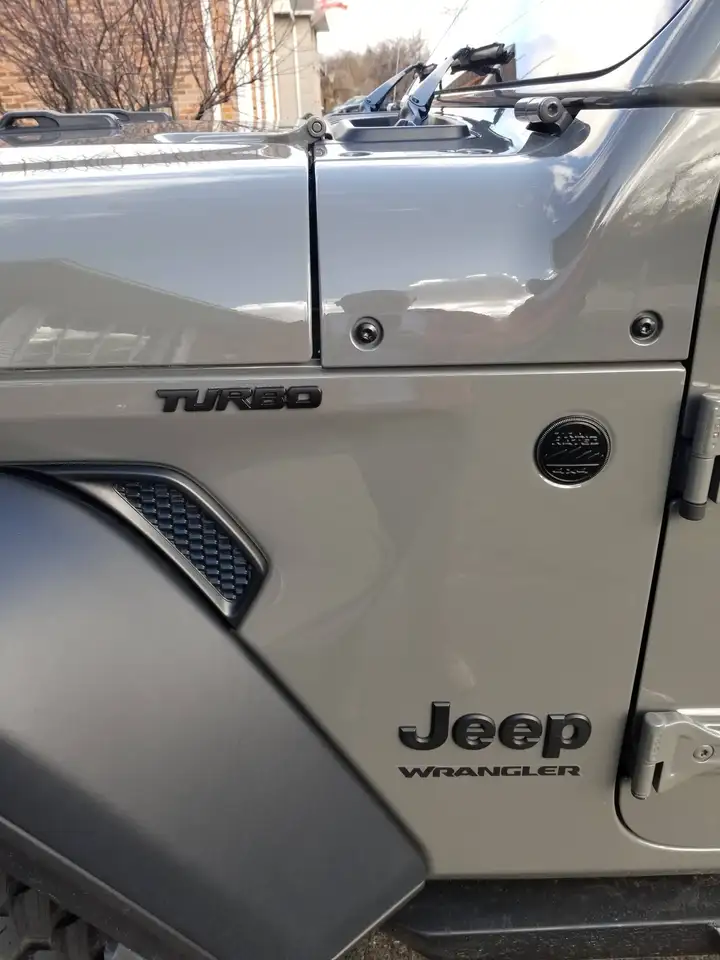 Jeep Wrangler photo Jeep Wrangler
