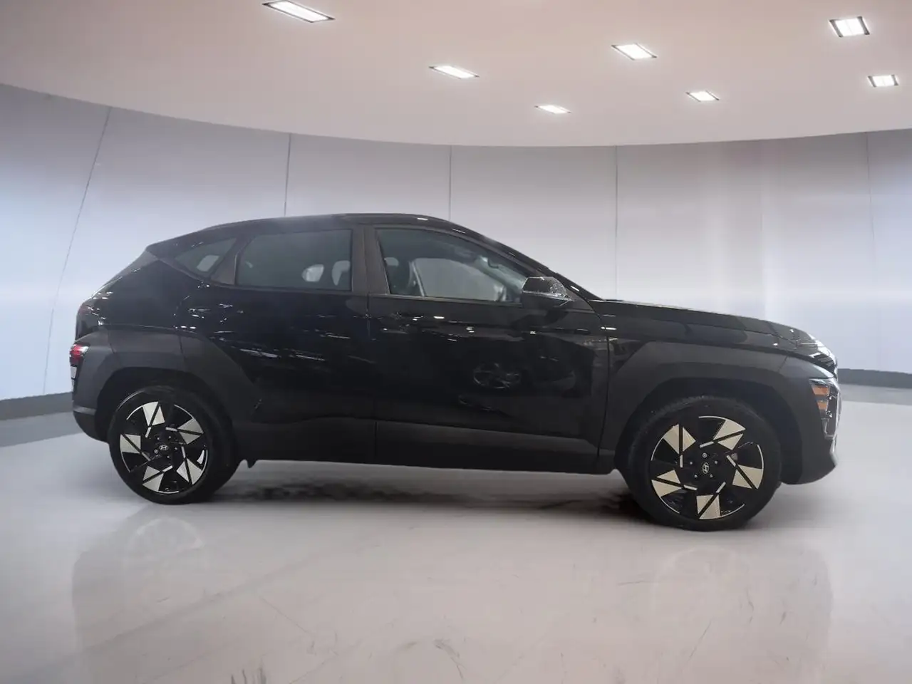 Hyundai KONA photo Hyundai KONA