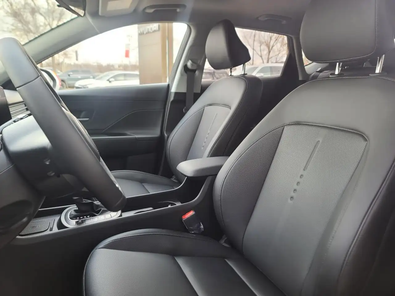 Hyundai KONA photo Hyundai KONA