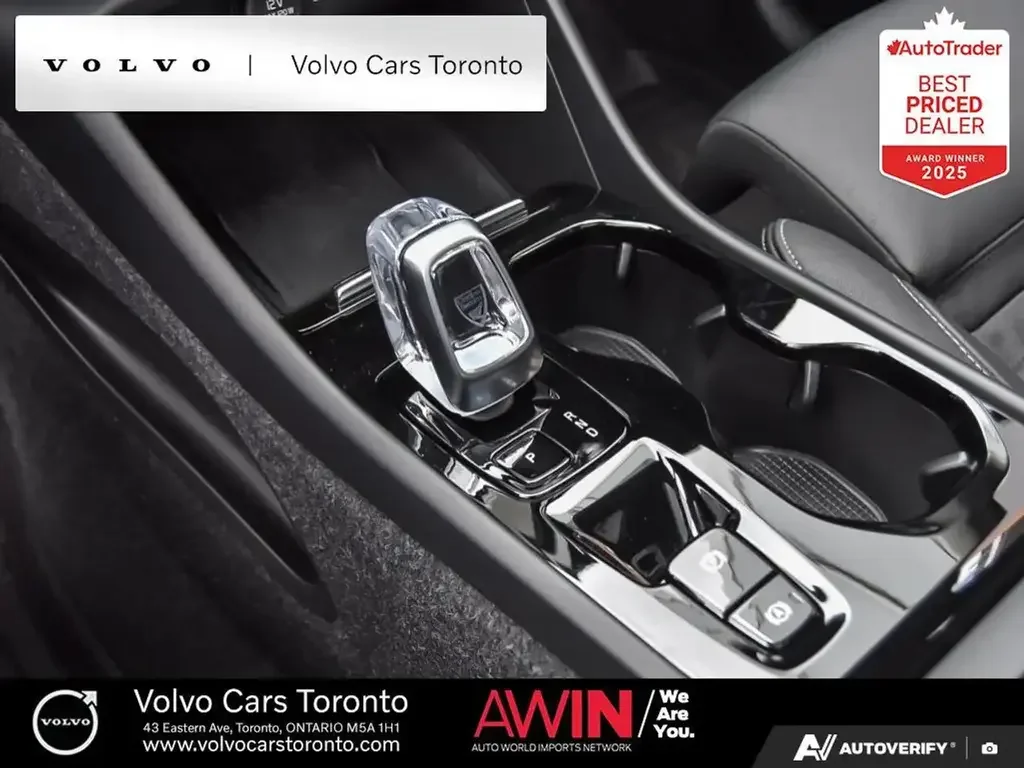 Volvo XC40 снимка Volvo XC40
