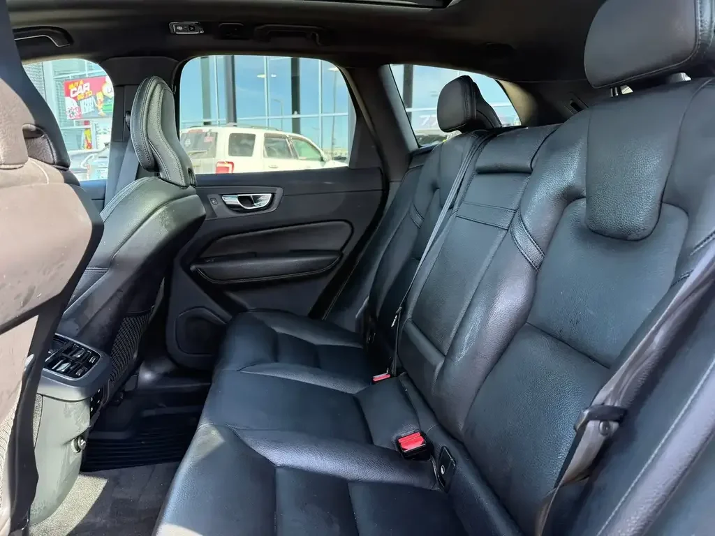 Volvo XC60 photo Volvo XC60