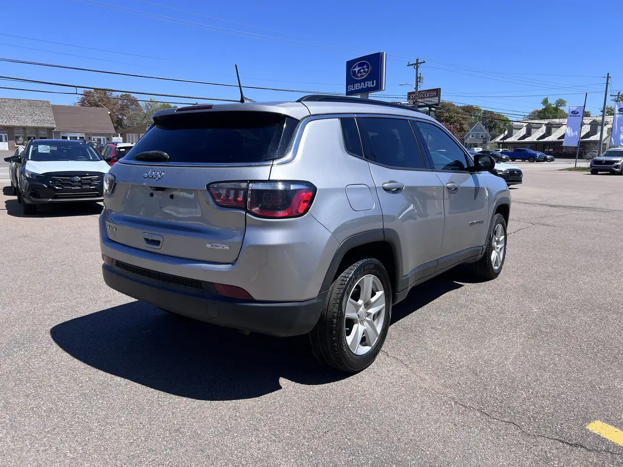 Jeep Compass photo Jeep Compass