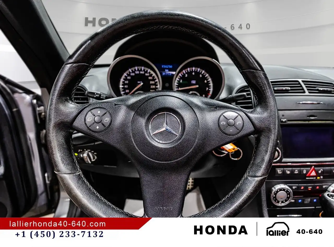 Mercedes-Benz SLK снимка Mercedes-Benz SLK
