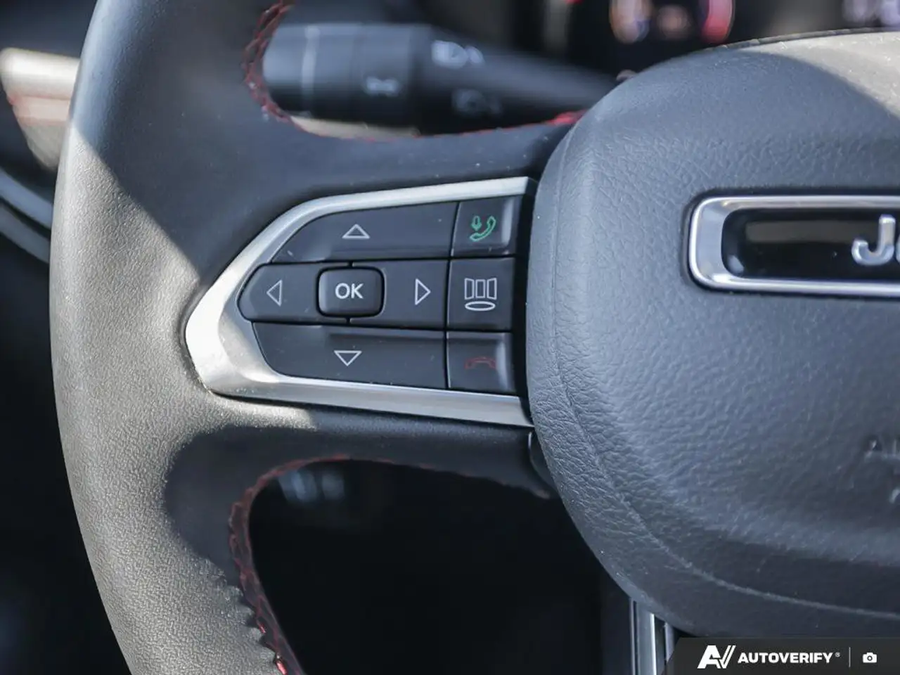 Jeep Compass photo Jeep Compass