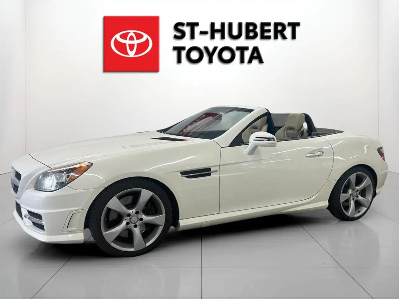 2015 Mercedes-Benz SLK