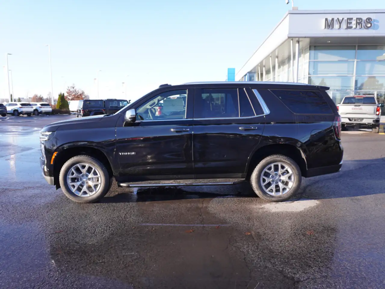 Chevrolet Tahoe снимка Chevrolet Tahoe