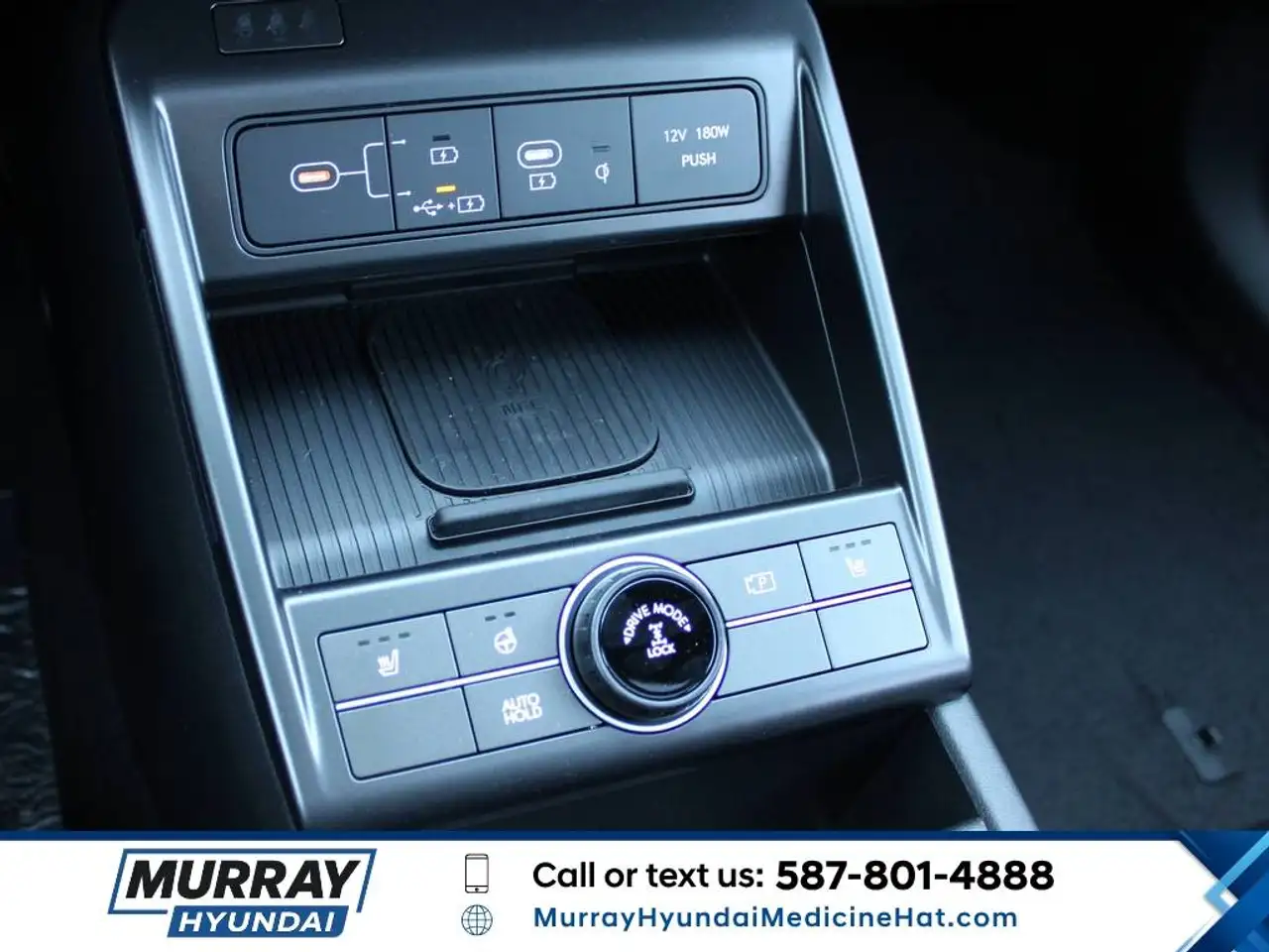 Hyundai KONA photo Hyundai KONA