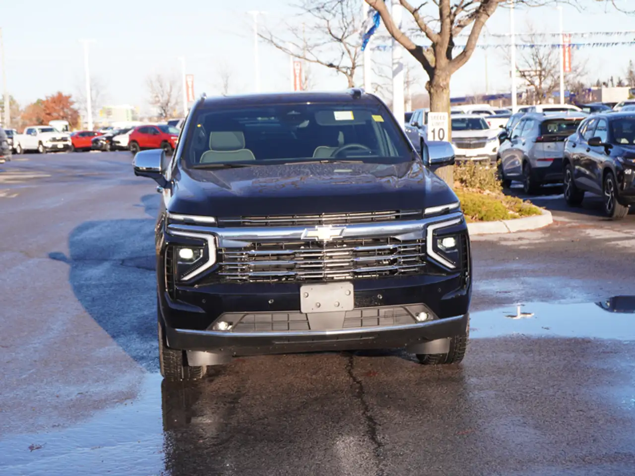 Chevrolet Tahoe снимка Chevrolet Tahoe