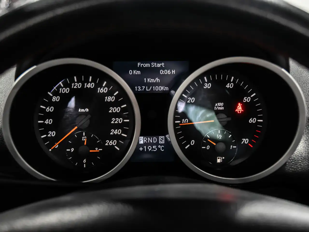 Mercedes-Benz SLK photo Mercedes-Benz SLK