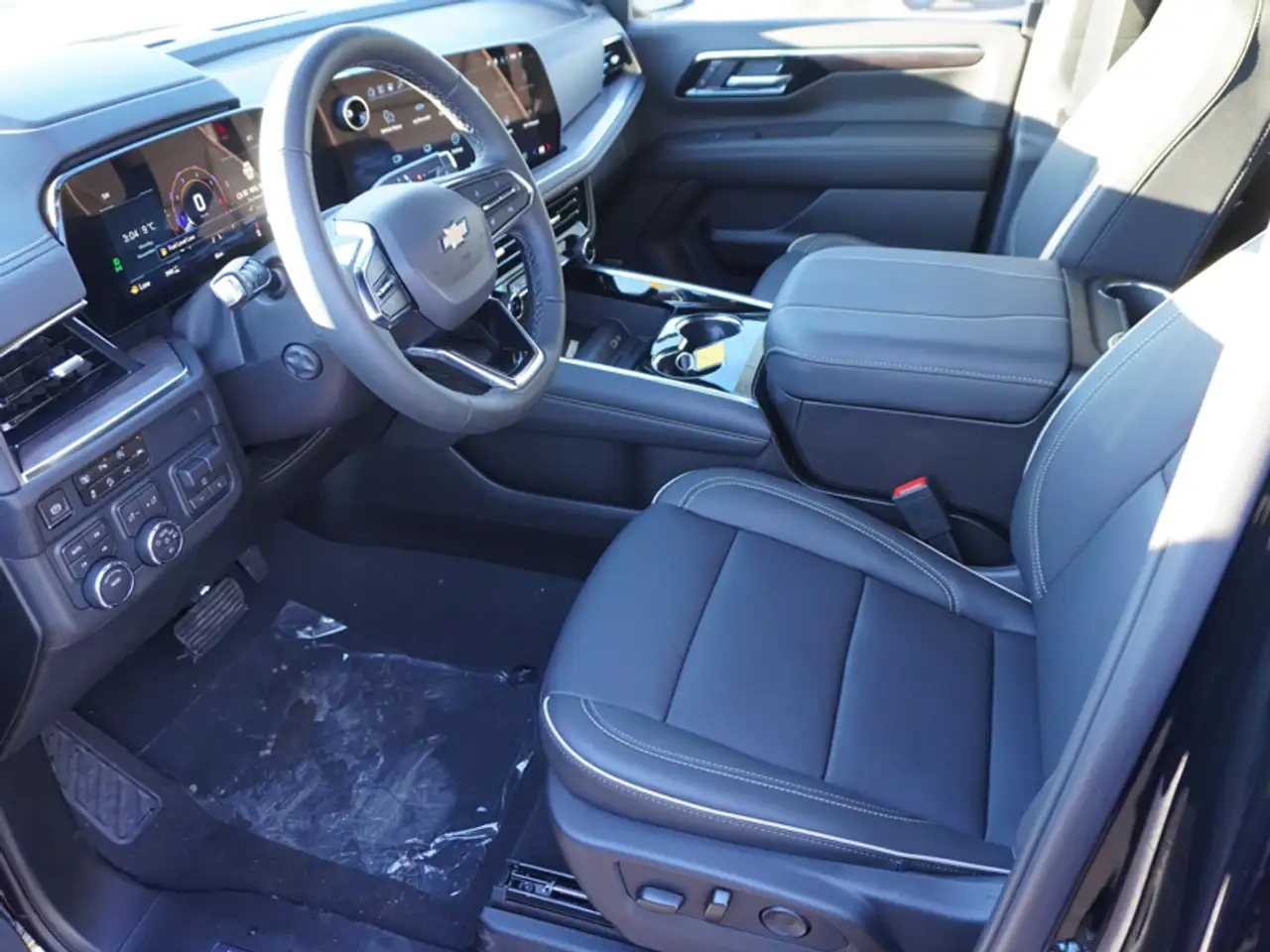 Chevrolet Tahoe снимка Chevrolet Tahoe