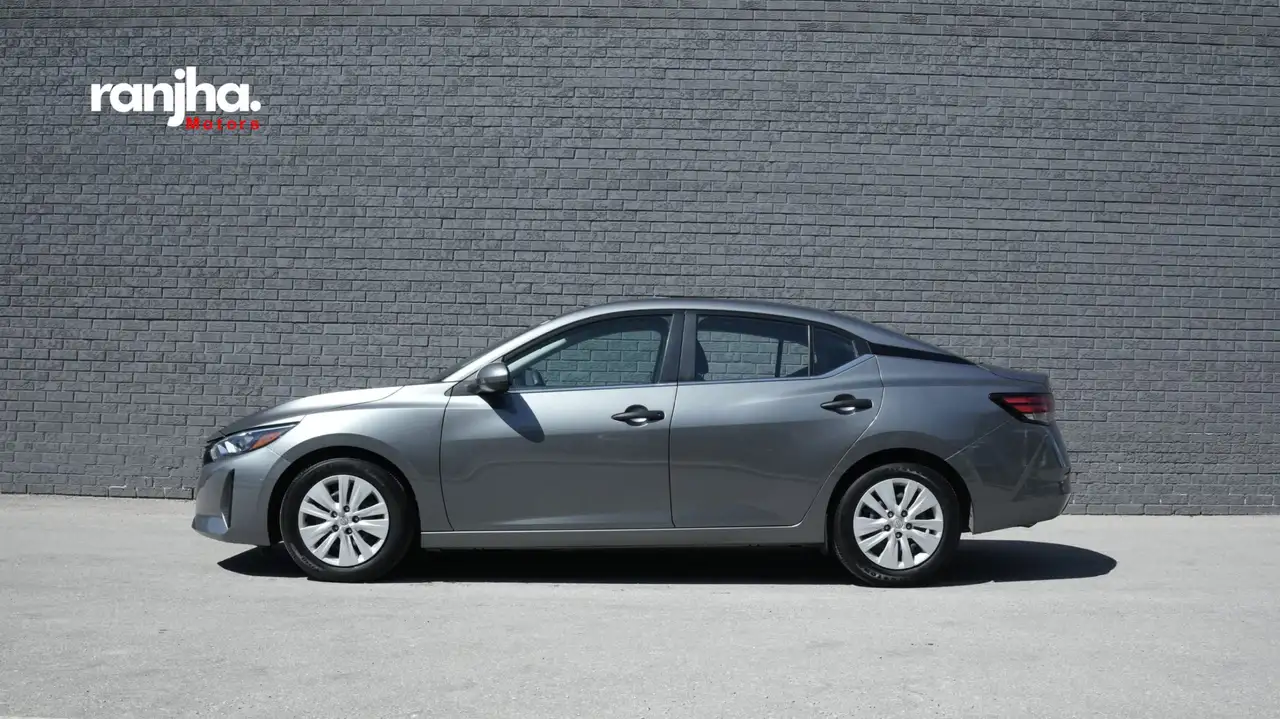 Nissan Sentra снимка Nissan Sentra