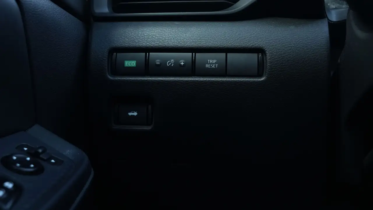Nissan Sentra снимка Nissan Sentra