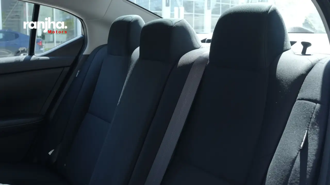 Nissan Sentra снимка Nissan Sentra