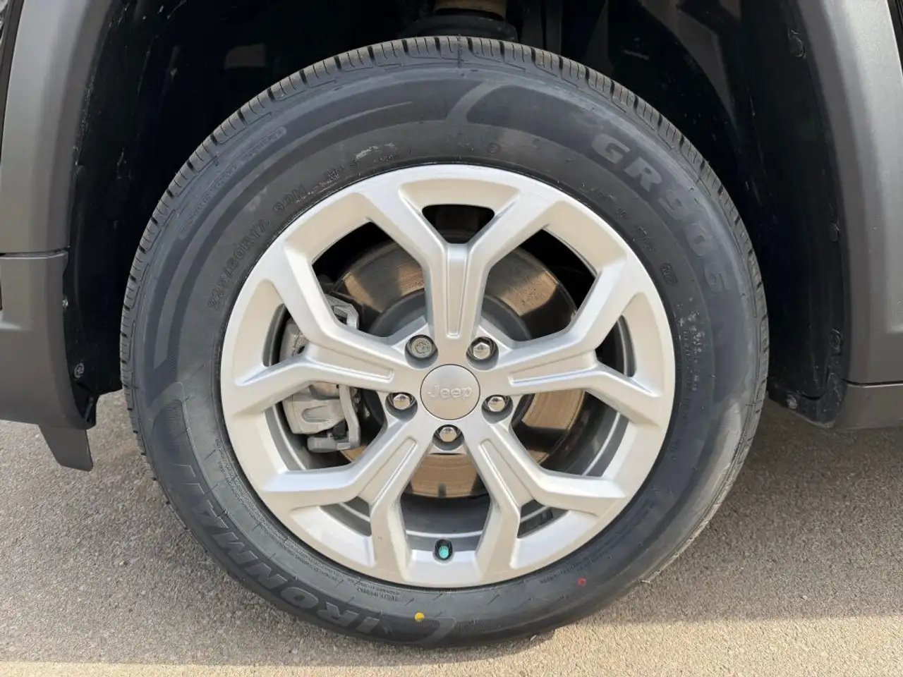 Jeep Compass photo Jeep Compass