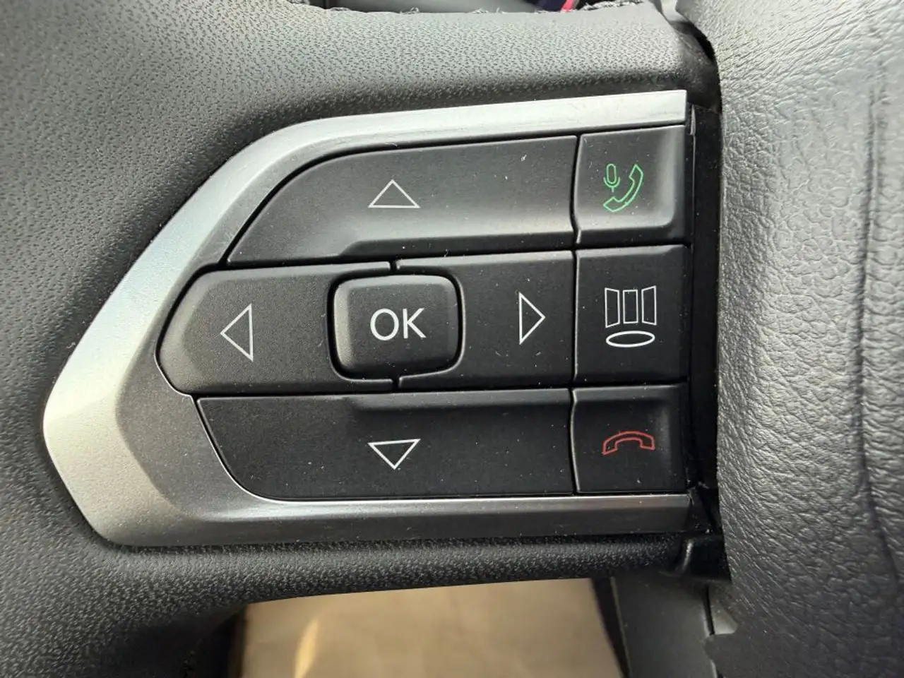 Jeep Compass photo Jeep Compass