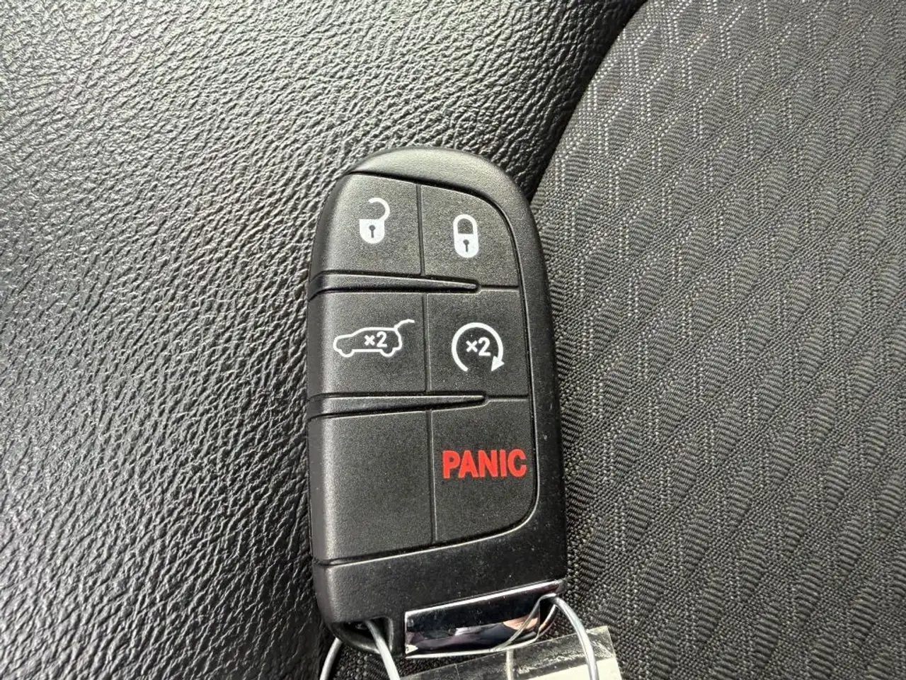 Jeep Compass photo Jeep Compass