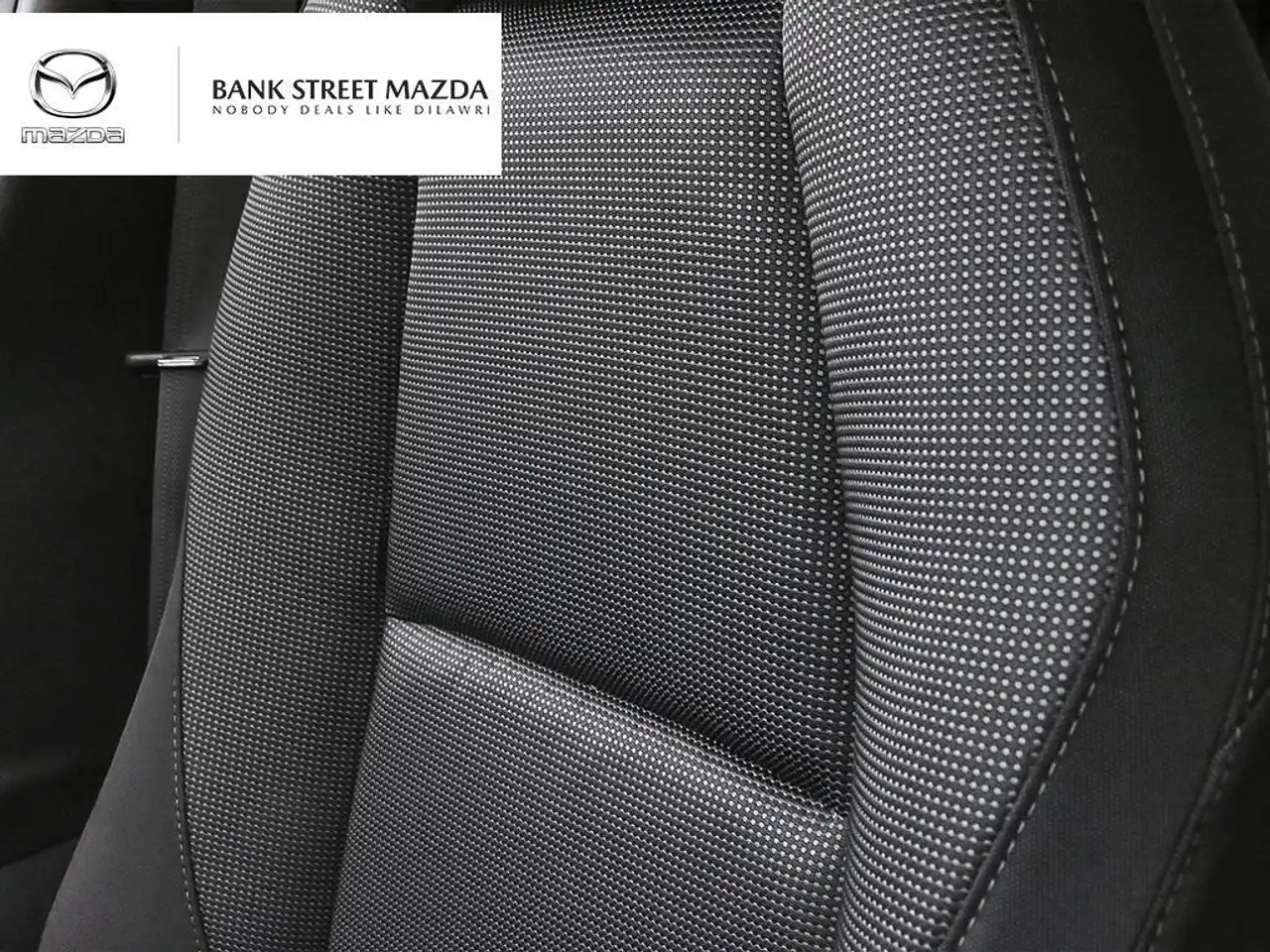 Mazda CX-30 photo Mazda CX-30